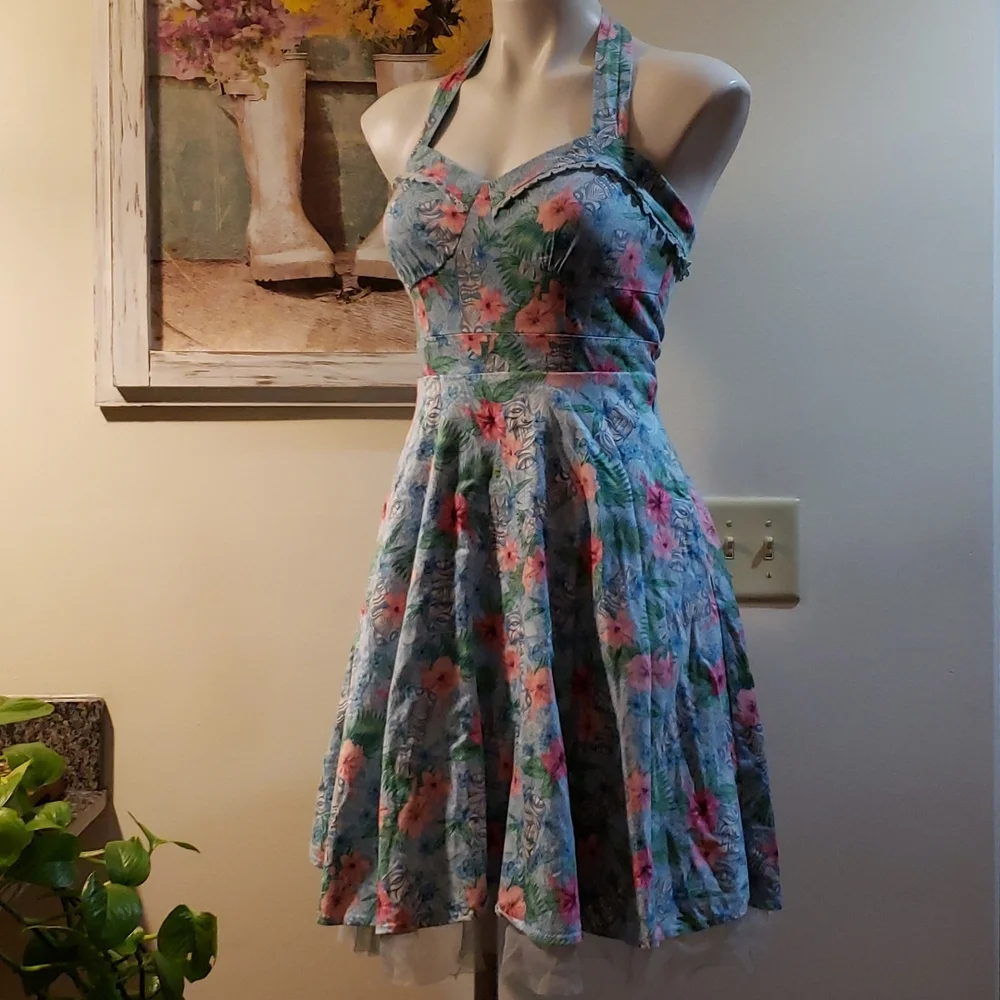 Hot Topic Dress - Picture 6 of 13